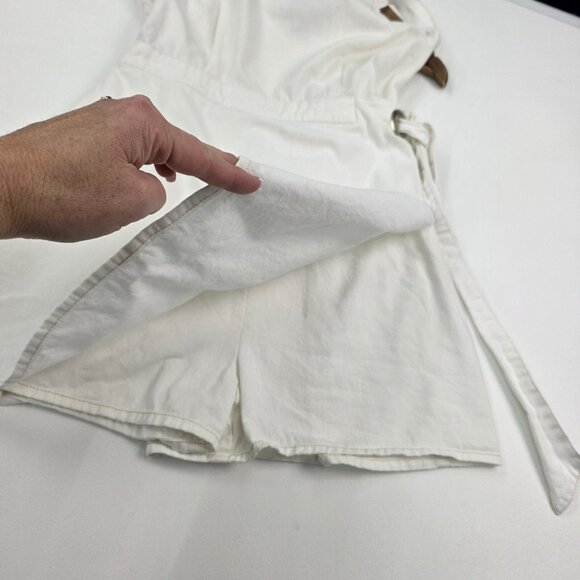 Sincerely Jules White Belted Sleeveless Romper Size Large Beach Resortwear - Picture 7 of 11